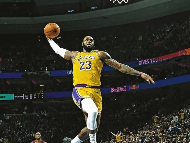 业生涯轨迹, 队和球迷的 业生涯轨迹, 队和球迷的