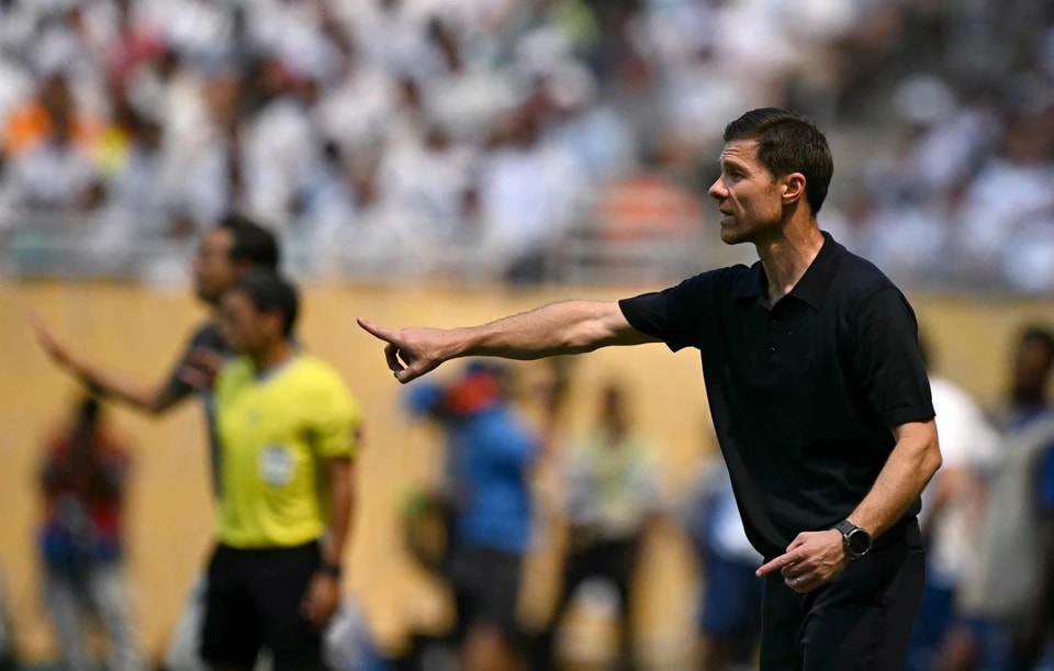 月份接替卡, 阿隆索将是 月份接替卡, 阿隆索将是